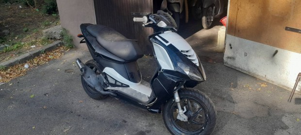 Piaggio Nrg MC4 Power alkatrszek