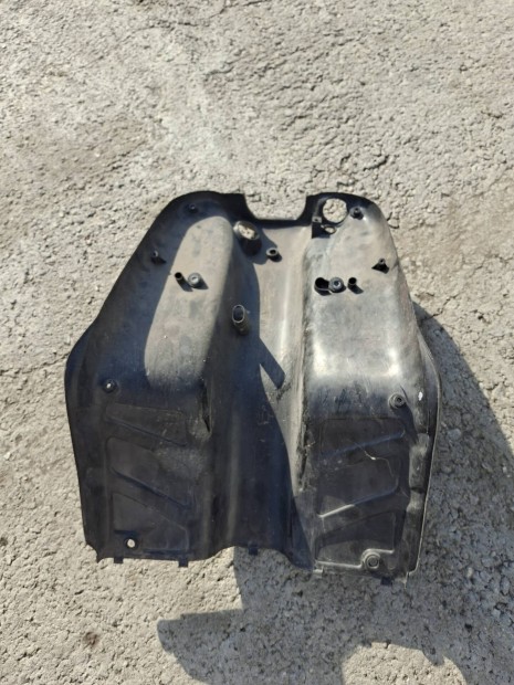 Piaggio Nrg Mc3 térd idom