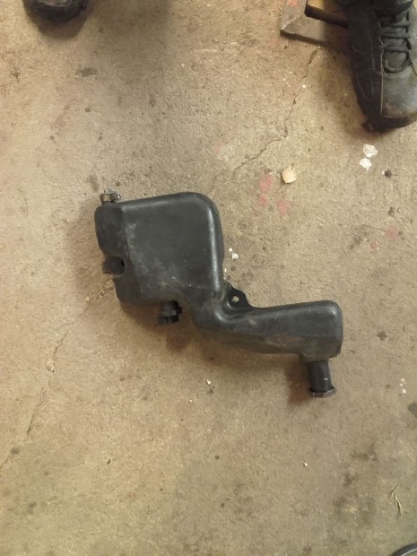 Piaggio Nrg olaj tartly szintjelzvel