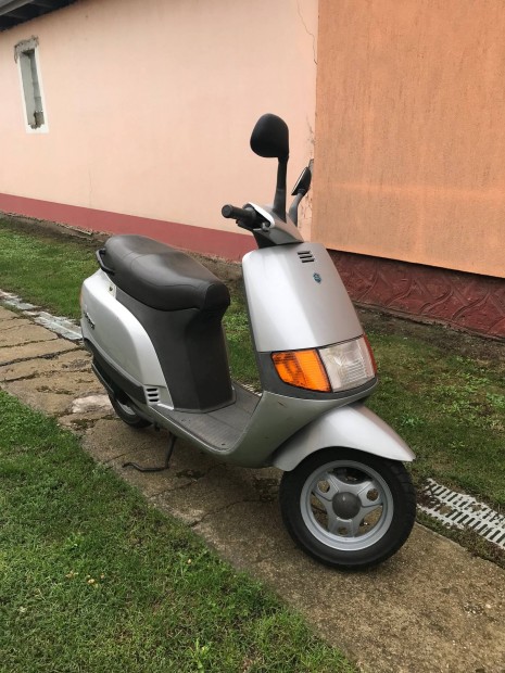 Piaggio Sfera 50