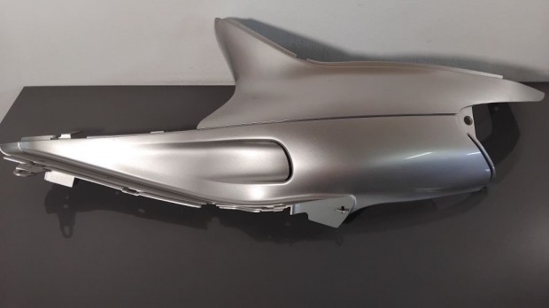 Piaggio Skipper 125 - Bal oldalidom