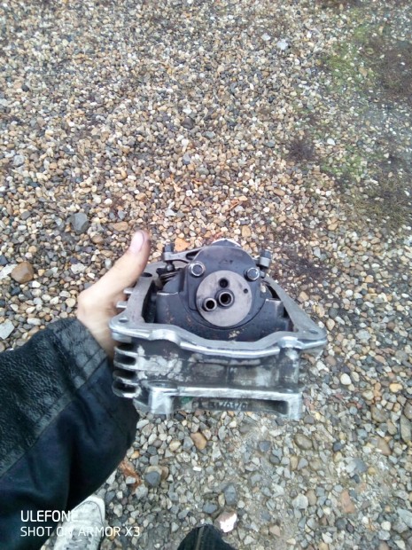 Piaggio Skipper Vespa Et Liberty Leader hengerfej  125