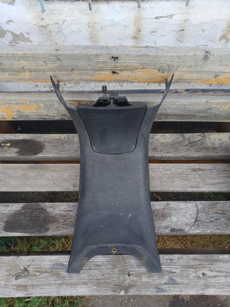 Piaggio X9 200 L�b k�z�tti idom