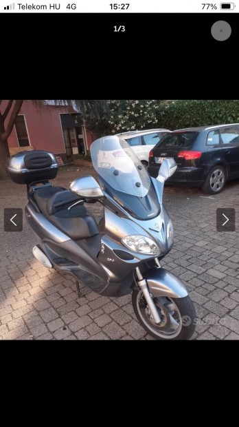 Piaggio X9 500