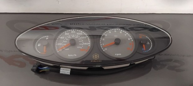 Piaggio X9 Kil�m�ter�ra, �j