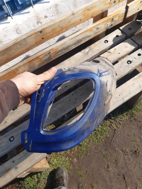 Piaggio X9 �l�s alatti idom