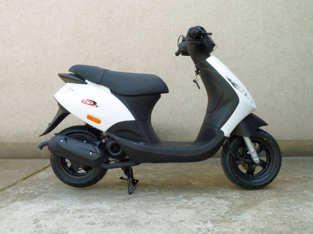 Piaggio Zip 2-es bontott alkatrsz