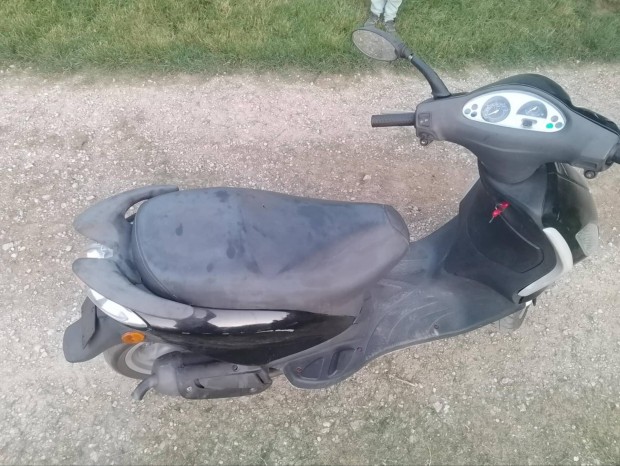 Piaggio fly alkatrszek alkatrsz 