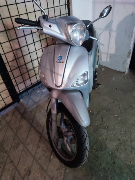 Piaggio liberty 200