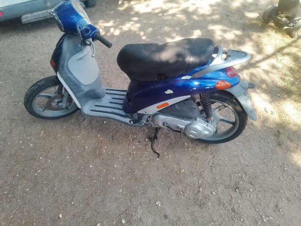 Piaggio liberty 50 2t alkatr�szek alkatr�sz