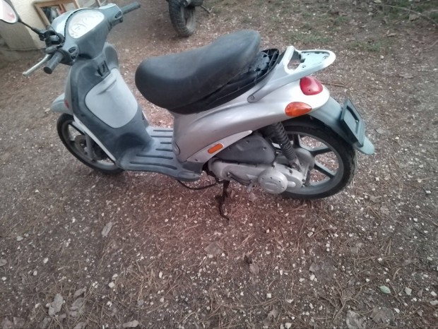 Piaggio liberty alkatrszek alkatrsz bonts 
