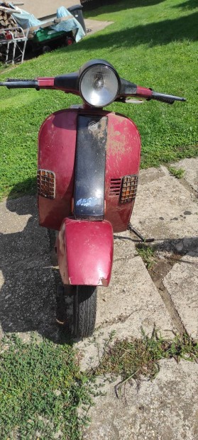 Piaggio motor alkatrsznek elad 