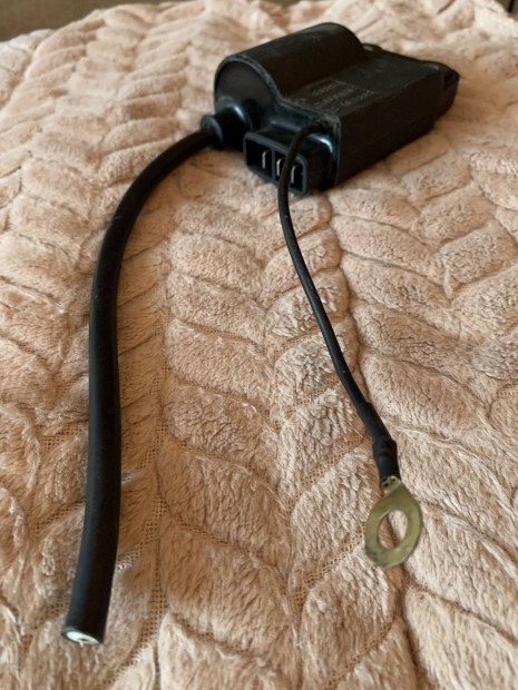 Piaggio robog� hoz v�s�rolt �j alkatr�szek 