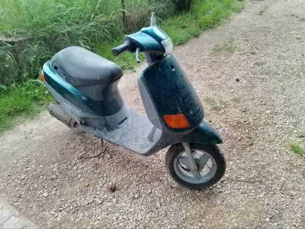 Piaggio zip alkatrészek alkatrész bontás