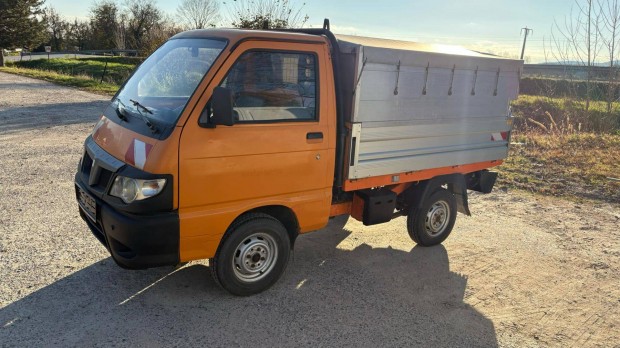 Piagio tipper 1,3