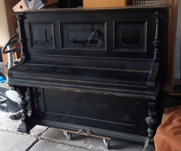 Pianin, Joh. Kuhse, 1800-as vekbl, muzelis zongora