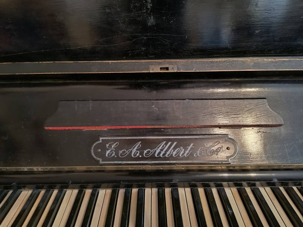 Pianínó, zongora