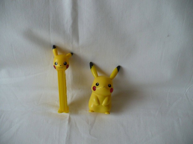 Picachu figurk