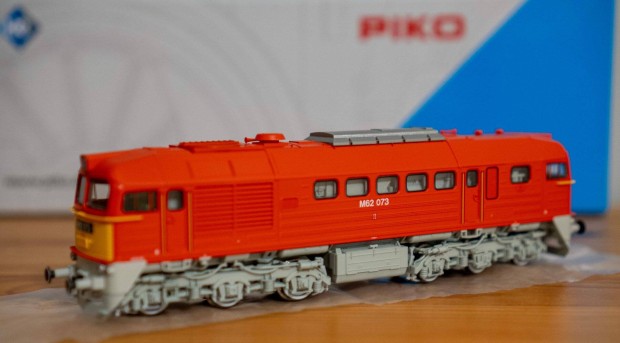 Piko 52810 MV Szergej M62 073 dzelmozdony H0 1:87