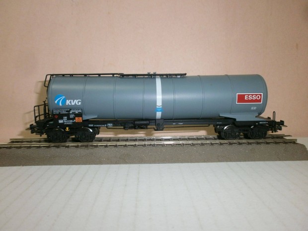 Piko - DB " Kvg -Esso" - tartly kocsi - H0(kkk) -Nem - ( W-46)