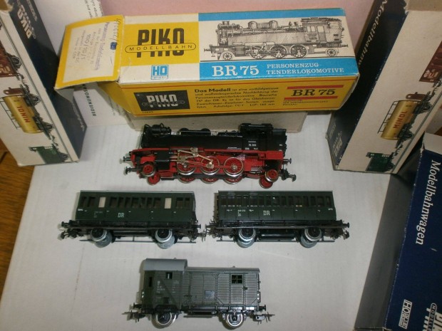 Piko - DR - szemly vonat szerelvny - H0 - 4 rszes - ( Sk-18)