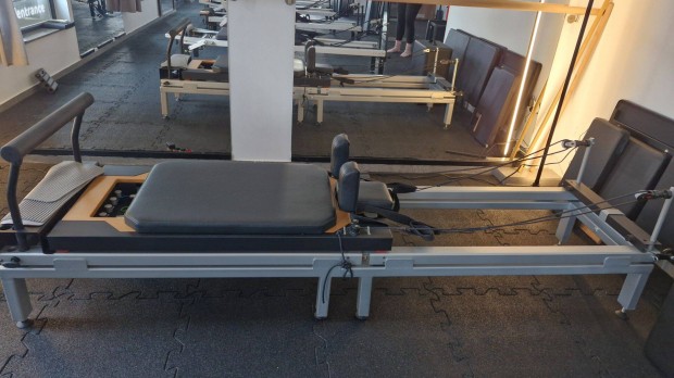 Pilates reformer