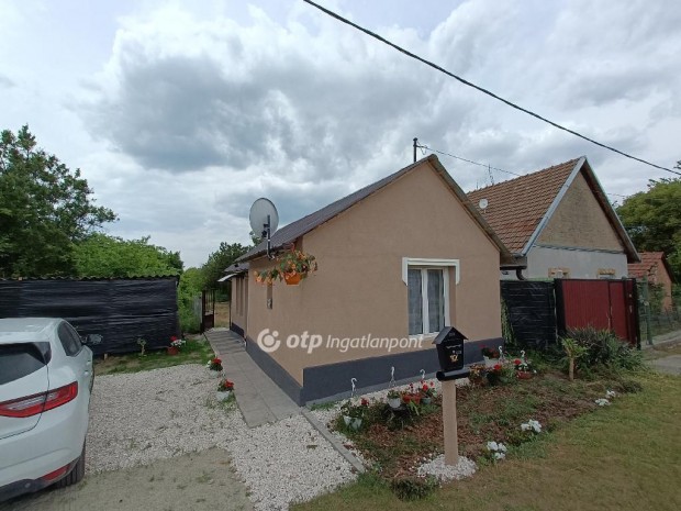 Pilisi elad� 31 nm-es h�z