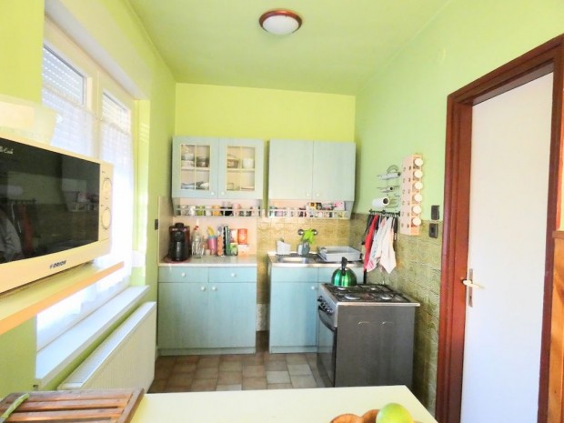 Pilisvrsvr, Kartsonyi liget, 177 m2-es, 2 genercis, csaldi hz