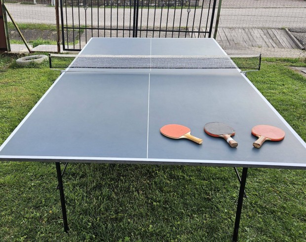 Ping-pong asztal