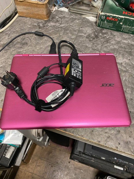 Pink Acer Aspire E3-112 11"-os ncis laptop elad !!