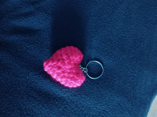 Pink szív kulcstartó