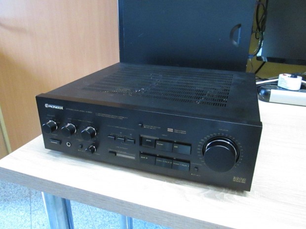 Pioneer A66X sztere erst