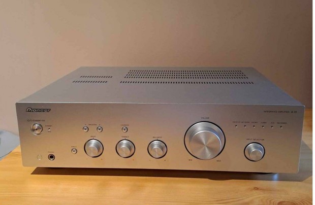 Pioneer A-10 stereo erst