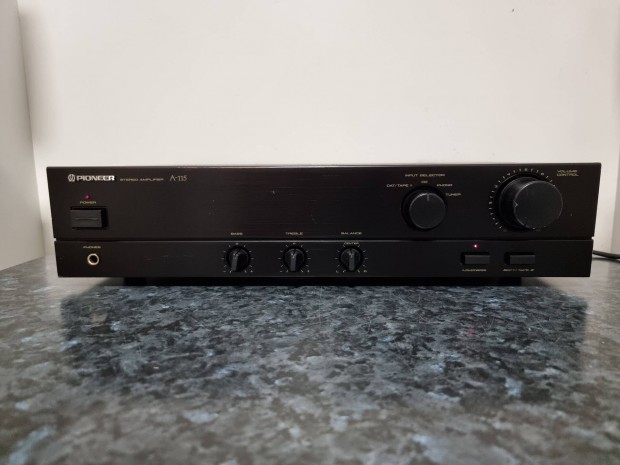 Pioneer A-115 stereo erst 