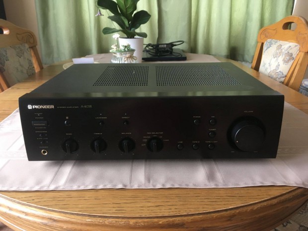 Pioneer A-403R stere erst