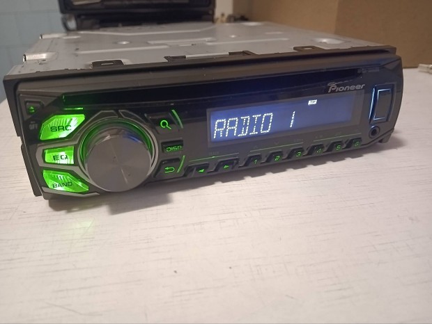Pioneer Bluetooth fejegys�g, aut�r�di�, USB. 