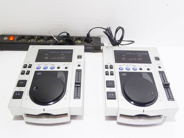 Pioneer Cdj-100S CD lejtsz 2 db