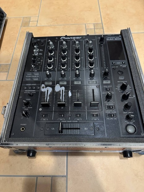 Pioneer DJM 800 kever + rack