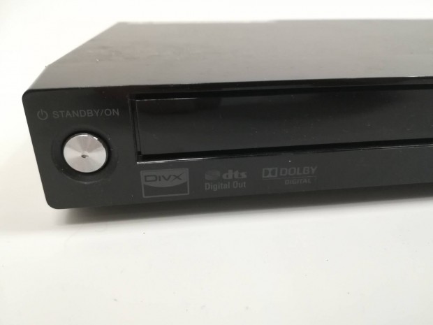 Pioneer DVD lejtsz USB-vel DV-120-K