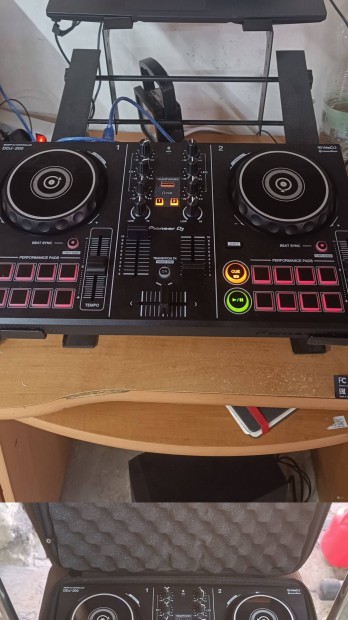 Pioneer Ddj-200 controller 