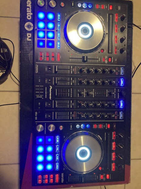 Pioneer Ddj SX DJ mixer