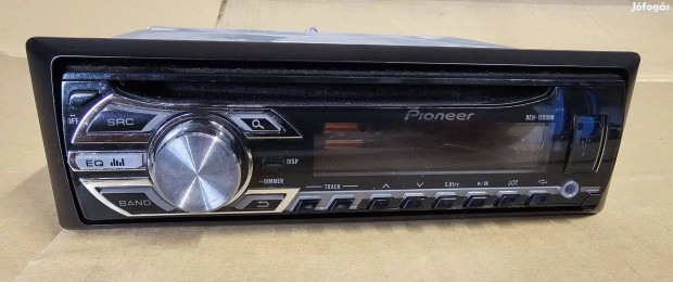 Pioneer Deh-1500UB CD és USB autórádió piros háttérvilágítással