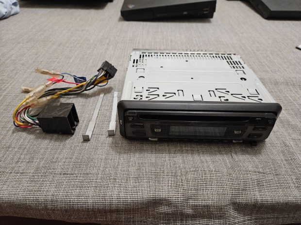 Pioneer Deh-1730R fejegysg elad