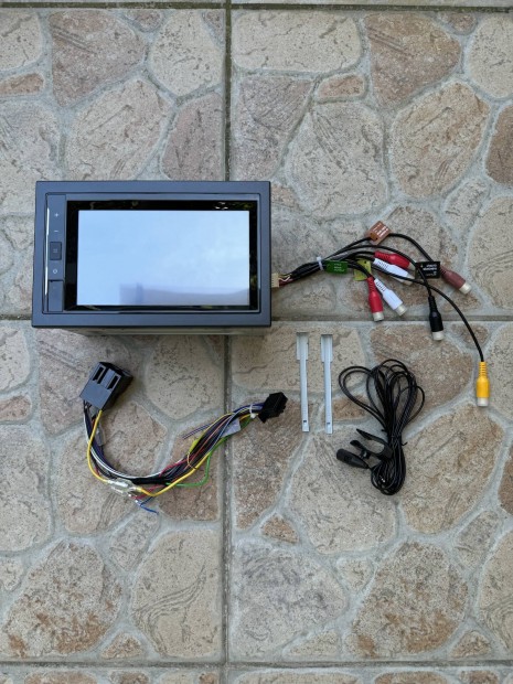 Pioneer Dmh-a240bt telefon tükrözés a rádió kijelzöjére