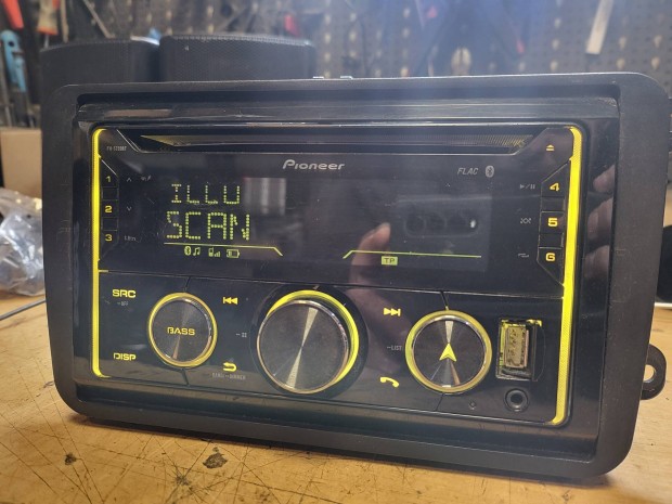 Pioneer Fh-S720bt fejegys�g