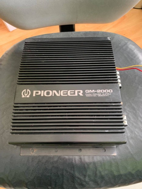 Pioneer GM-2000 Auts Erst