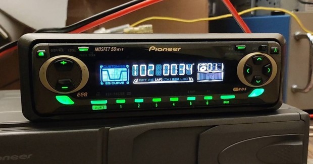 Pioneer KEH-P4020R retro autrdi fejegysg