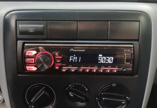 Pioneer MVH170UI fejegyég