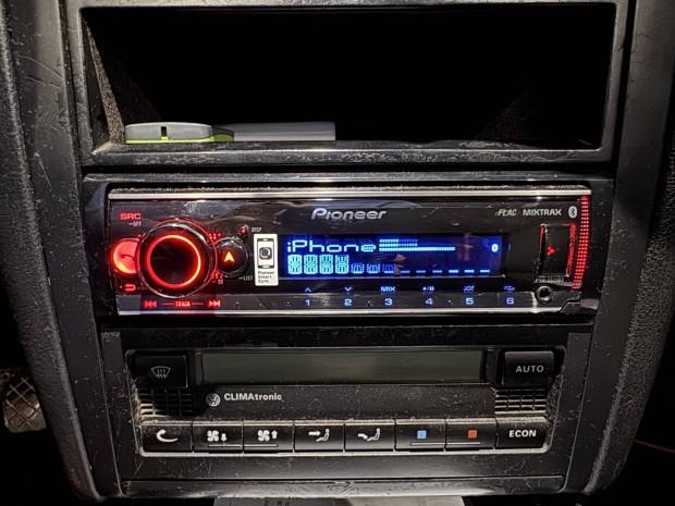 Pioneer MVH-S520BT