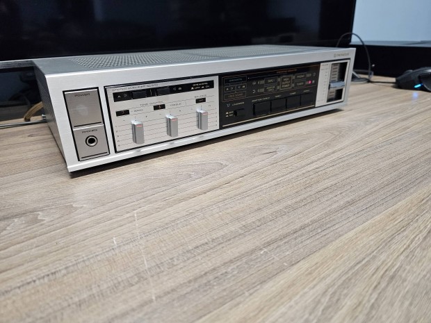 Pioneer SA-570